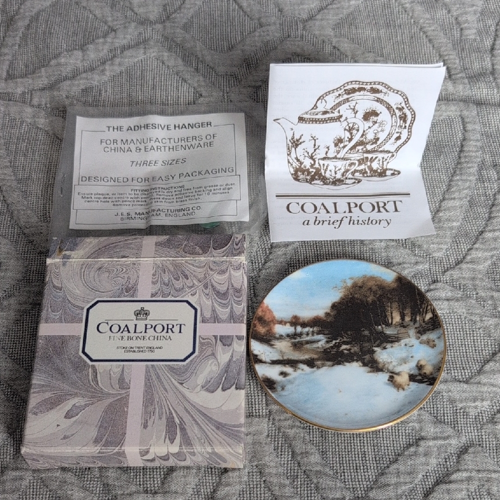 NIB Vintage Coalport Mini Decorative Plate with Scenic Design